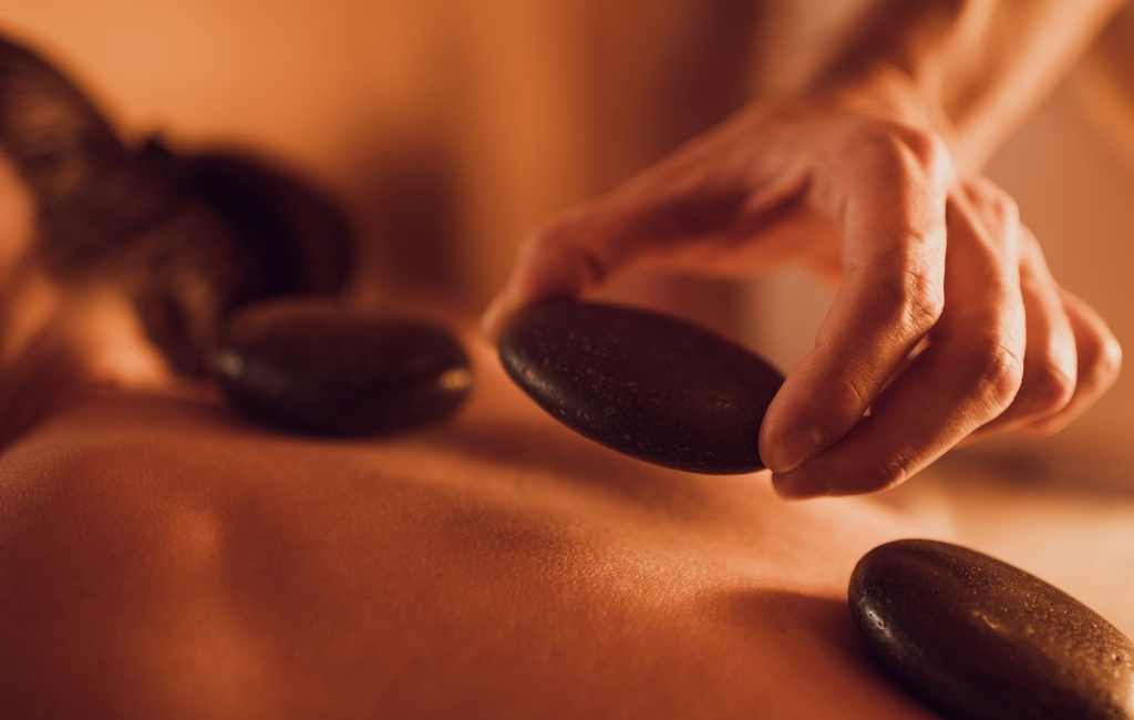 massage pierres chaudes yu thai massage st germain en laye 00003